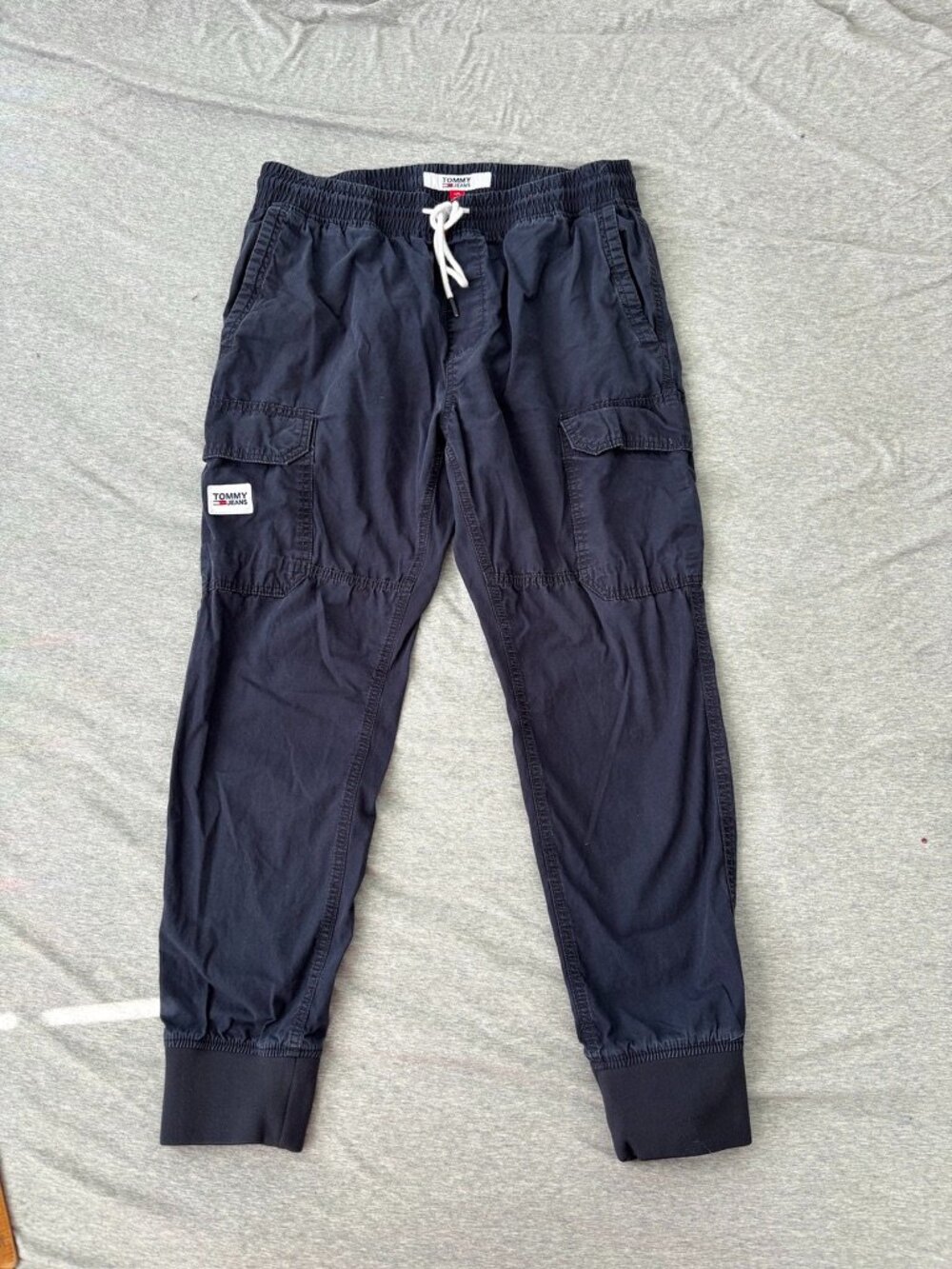 Tommy Hilfiger Mens Navy Blue Cargo Jogger Pants Elastic Waist Ribbed Cuff Draws